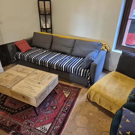 Marcart, Sur Le Sentier Du Miosson Benoit 山林小屋 *